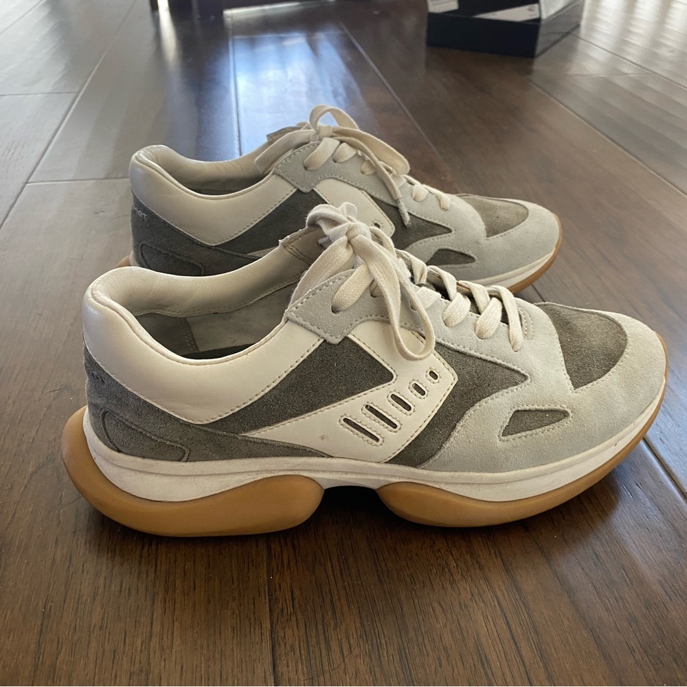 Tory Burch Sneakers